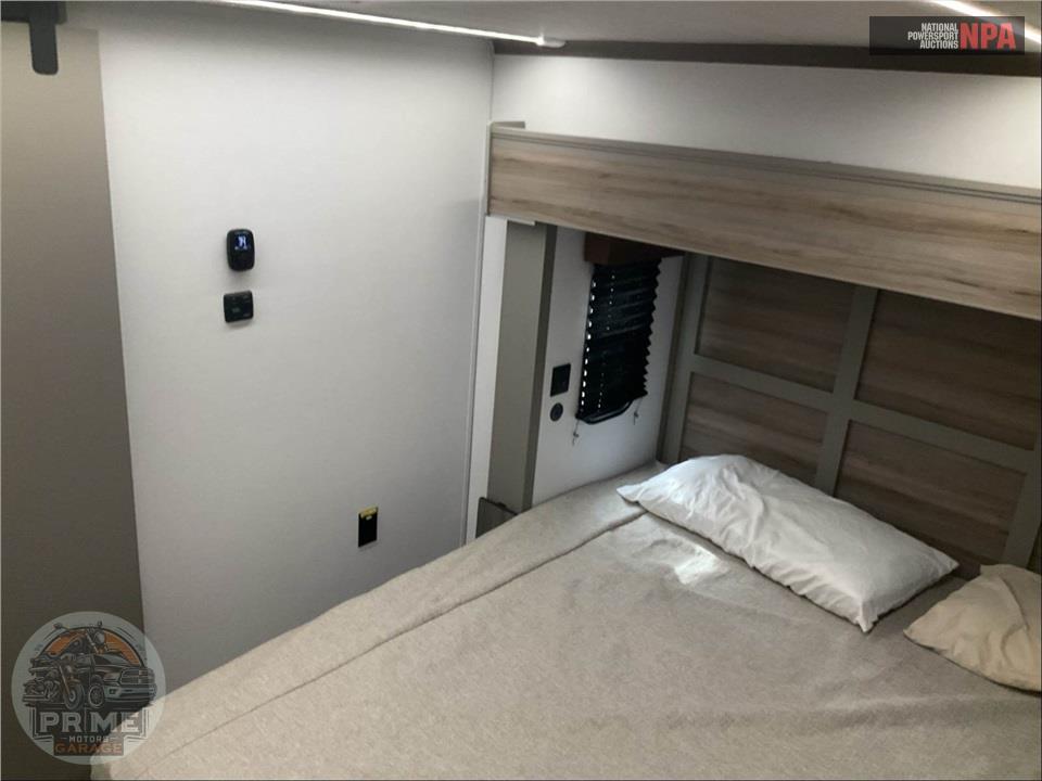 2025 Keystone Rv M-3920DSL-SPRINTER-WB — фото 10