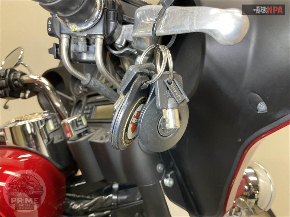 2006 Harley-Davidson FLHTCI ELECTRA GLIDE CLASSIC — фото 11