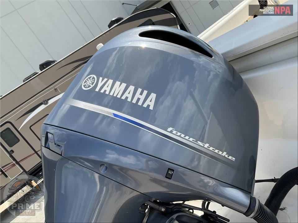 2020 Cobia Boats 220 CC L=22/E=1 150HP YAM OB — фото 7