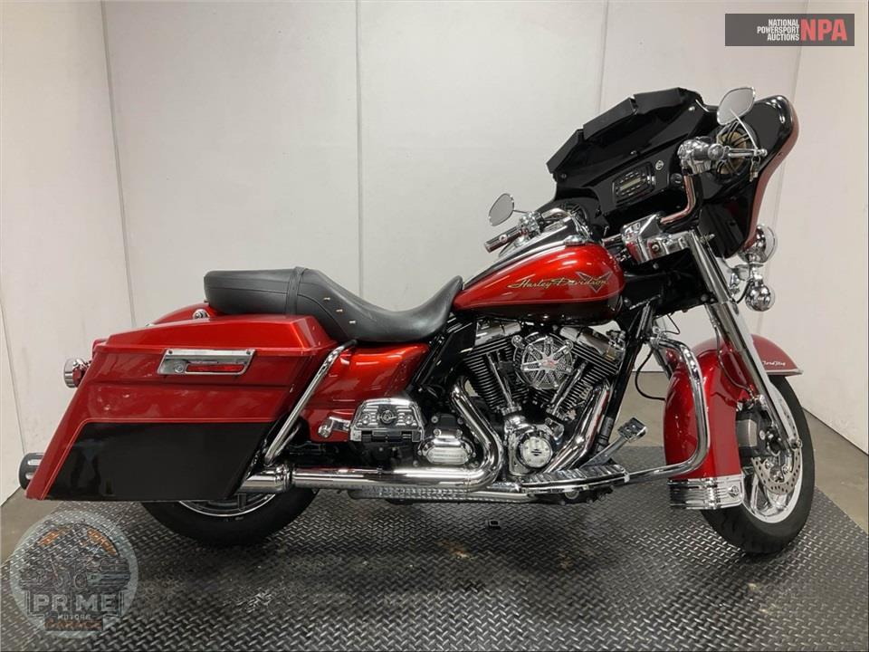 2013 Harley-Davidson FLHR ROAD KING — фото 1