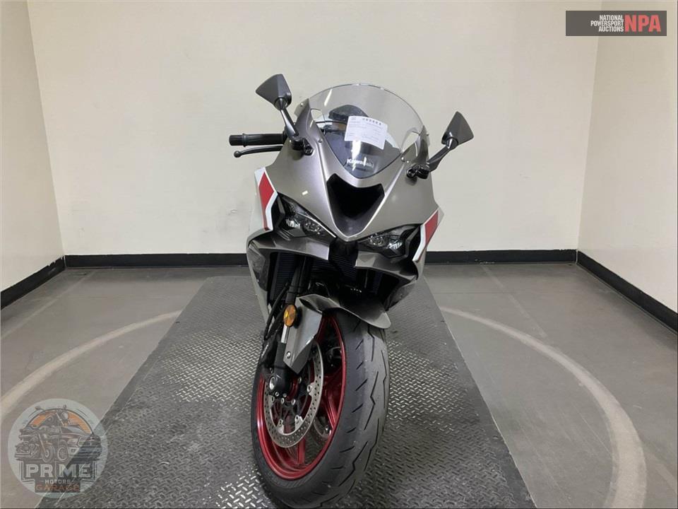 2025 Kawasaki ZX636KSFAL NINJA ZX-6R — фото 2