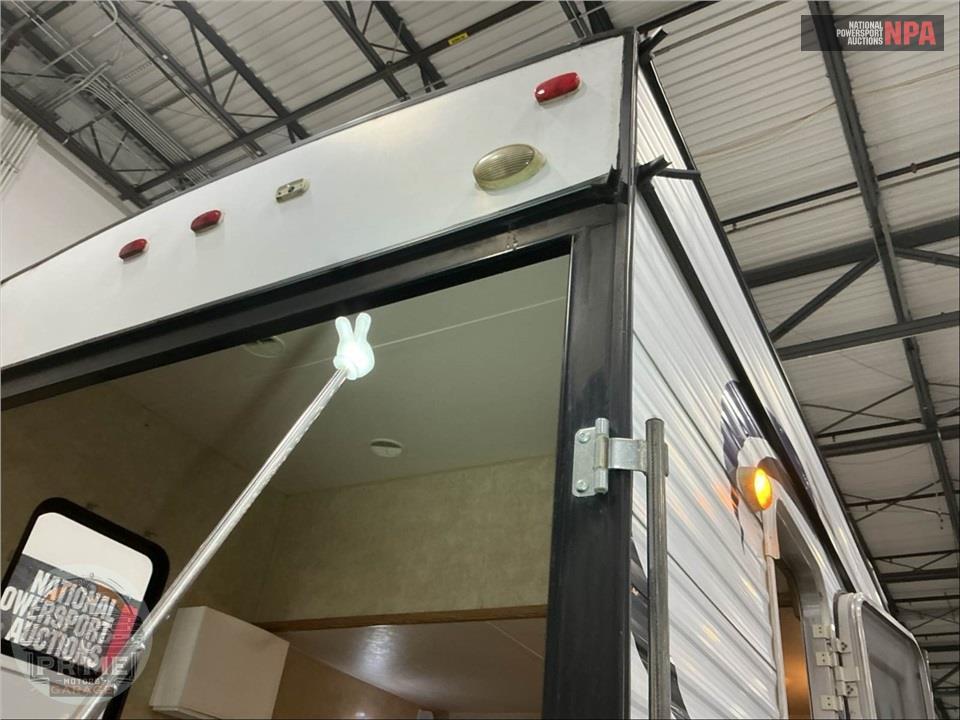 2014 Salem By Forest River M-32SRV - SPORT SRV TOY HAULER SERIES — фото 47