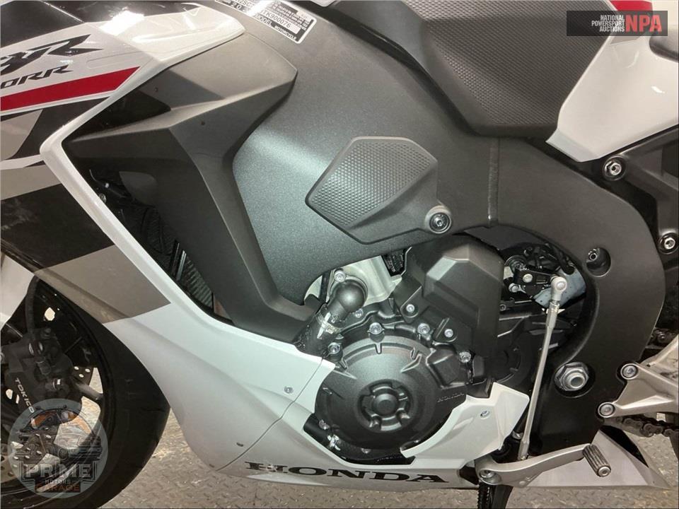 2026 Honda CBR1000RR ABS — фото 7