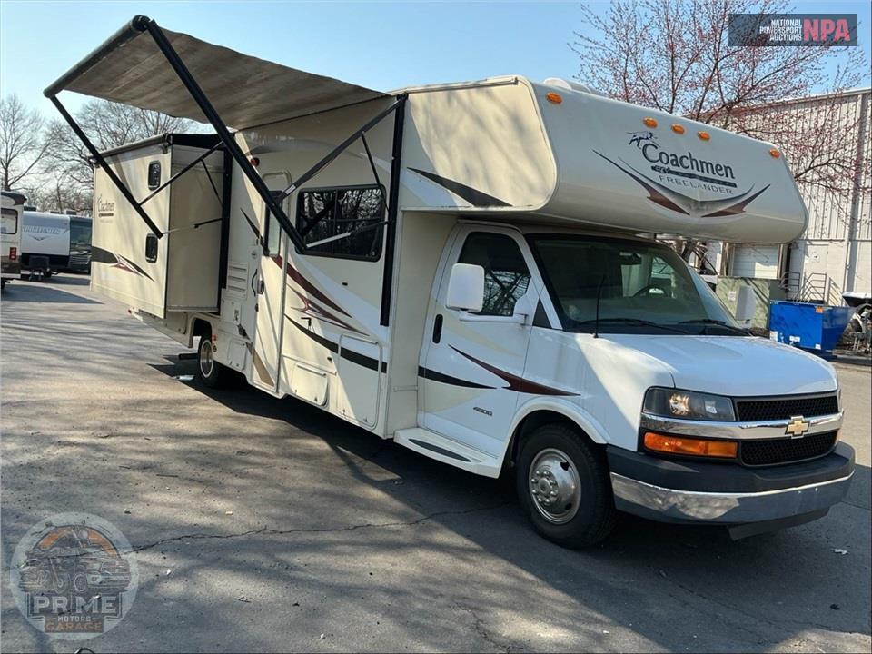 2015 Coachmen By Forest River M-32 BH CHEVROLET 4500 - FREELANDER SERIES — фото 1