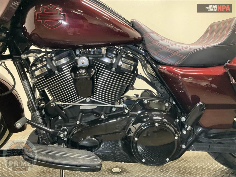 2018 Harley-Davidson FLHXS STREET GLIDE SPECIAL — фото 7