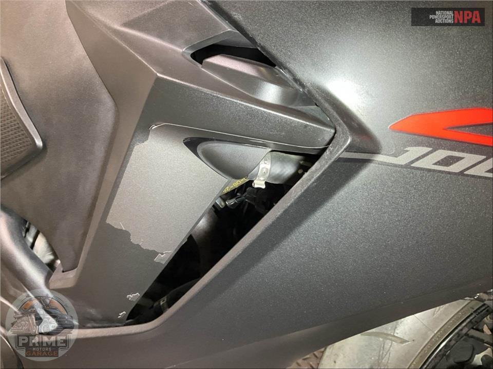 2021 Honda CBR1000RR — фото 14