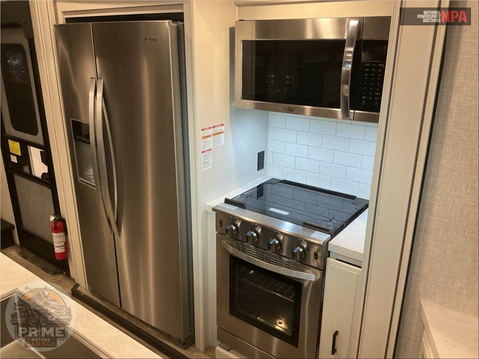 2023 Highland Ridge Rv M-395BHS - OPEN RANGE FIFTH WHEEL SERIES — фото 25