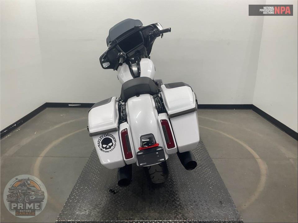 2025 Harley-Davidson FLHX STREET GLIDE — фото 4