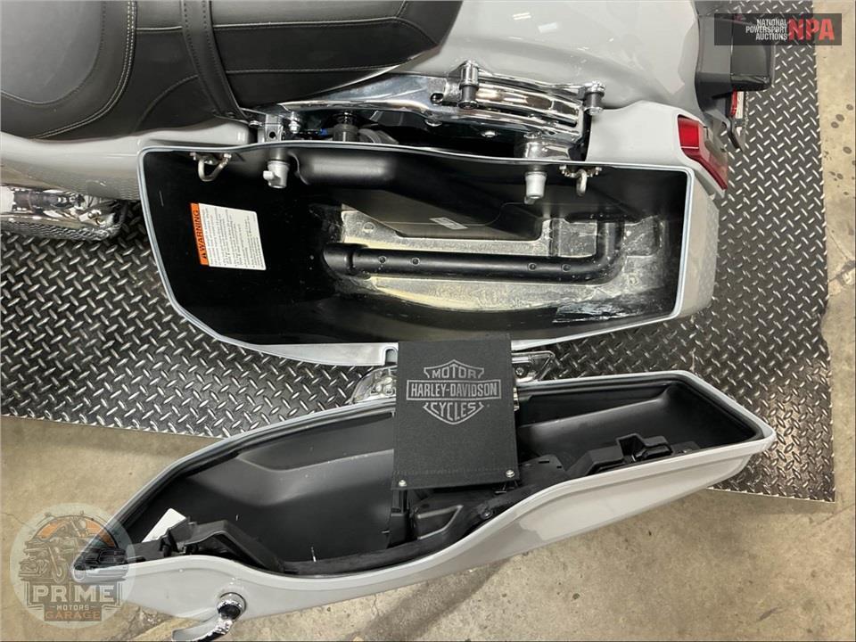 2025 Harley-Davidson FLTRX ROAD GLIDE — фото 14