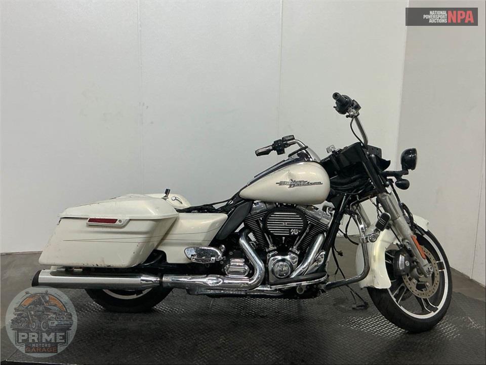 2014 HARLEY-DAVIDSON FLHXS STREET GLIDE