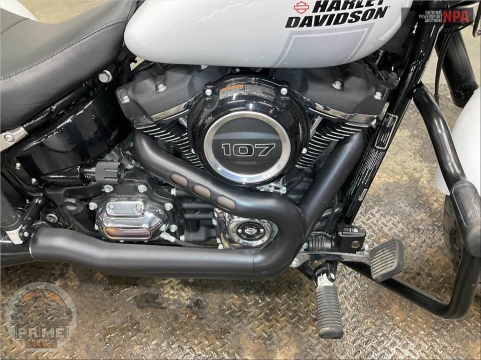 2021 Harley-Davidson FLSB SPORT GLIDE — фото 6
