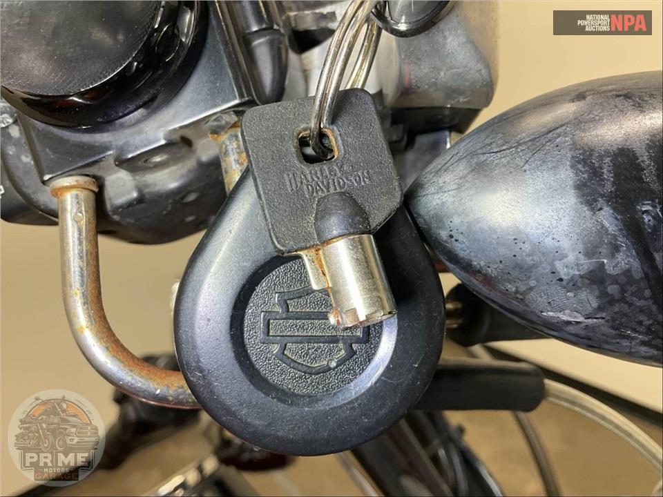2011 Harley-Davidson FXDWG DYNA WIDE GLIDE — фото 17