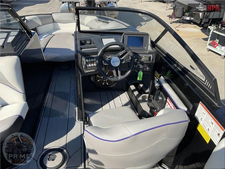 2019 Moomba MOOMBA CRAZ L=22/E=1 400HP INDMAR VD — фото 30