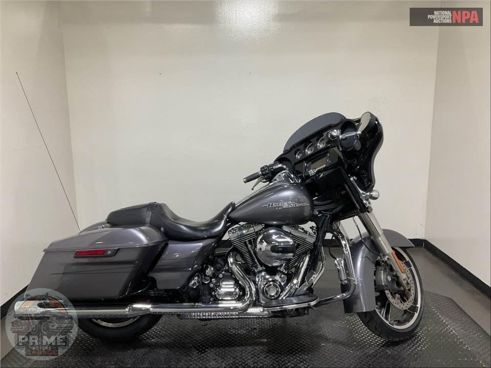 2014 Harley-Davidson FLHXS STREET GLIDE — фото 1