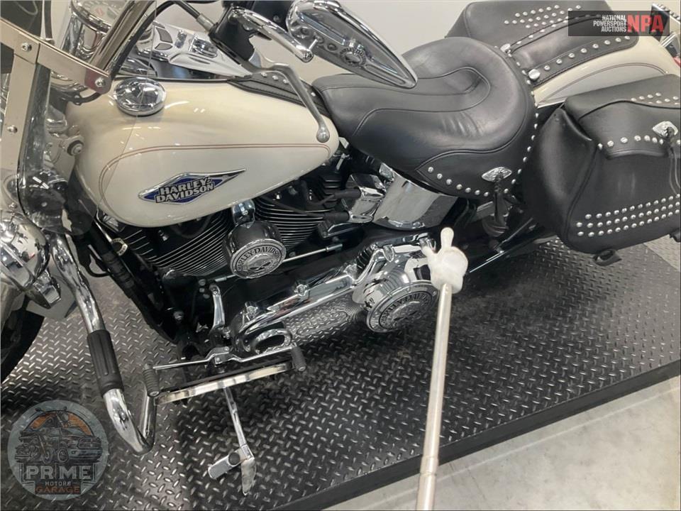 2014 Harley-Davidson FLSTC HERITAGE SOFTAIL CLASSIC — фото 22