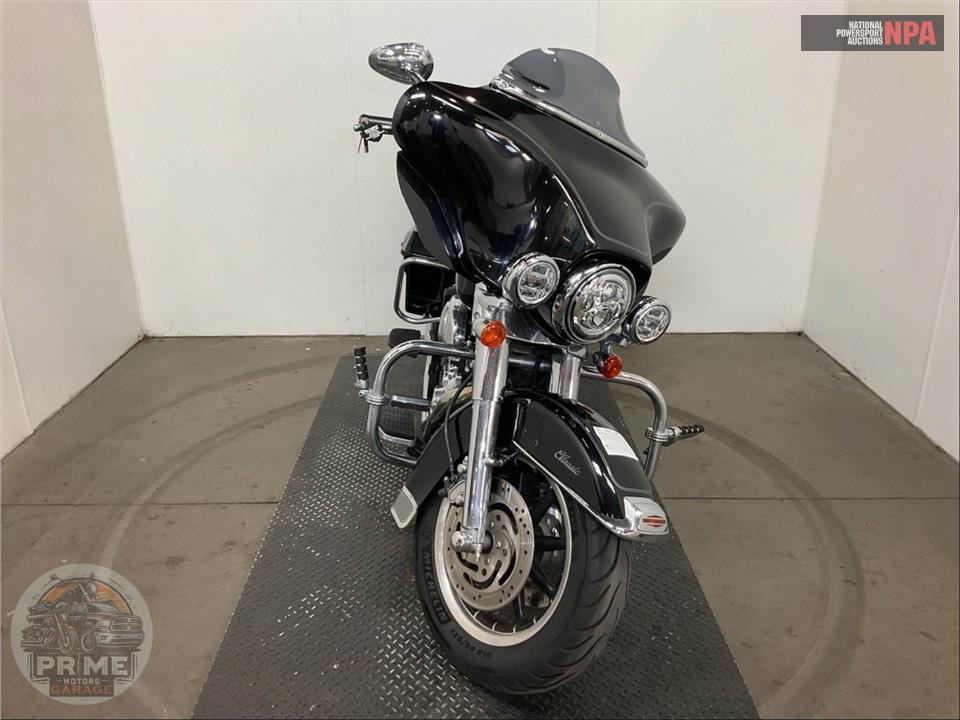 2005 Harley-Davidson FLHTCI ELECTRA GLIDE CLASSIC — фото 2