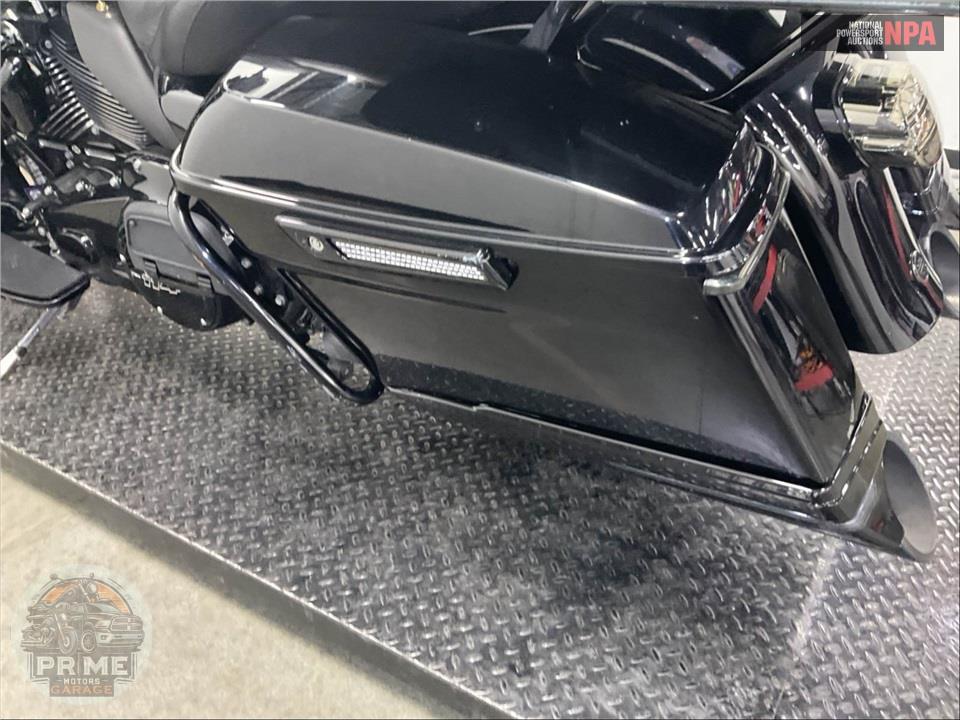 2020 Harley-Davidson FLTRK ROAD GLIDE LIMITED — фото 23