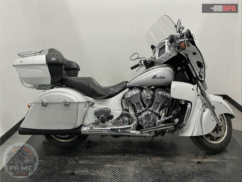 2018 Indian Motorcycle ROADMASTER (TWO-TONE) — фото 1