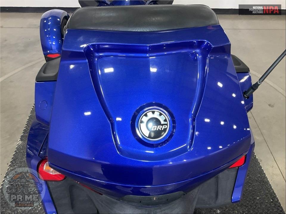 2012 Can-Am SPYDER RT-S SE5 — фото 22