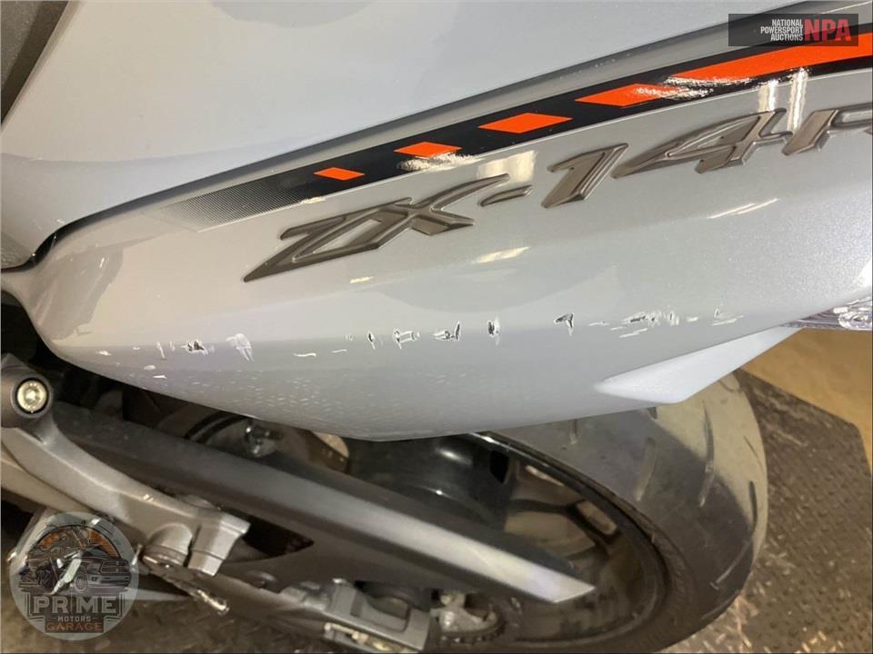 2018 Kawasaki ZX14000JJF NINJA ZX-14R ABS SE — фото 17