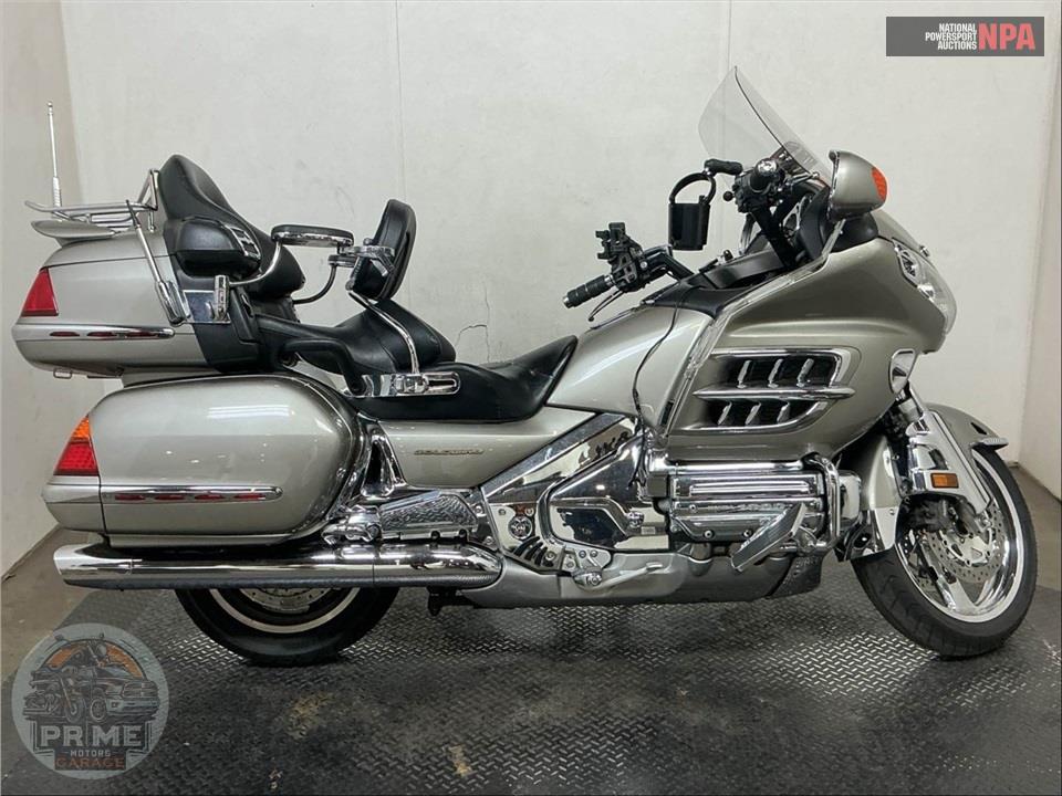 2002 Honda GL18002 GOLDWING — фото 1