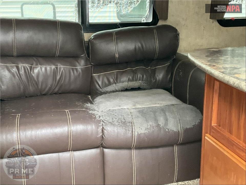 2015 Keystone Rv M-27 RLS - COUGAR SERIES — фото 10