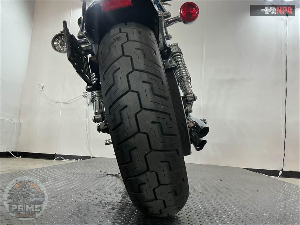 2015 Harley-Davidson XL1200V SEVENTY-TWO — фото 16