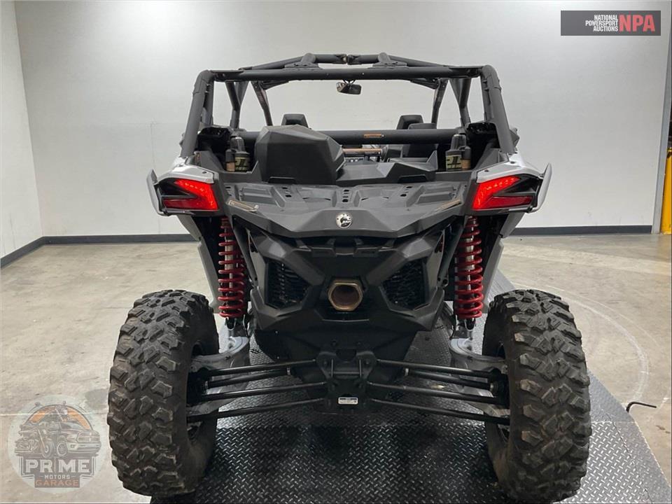 2025 Can-Am MAVERICK X3 MAX DS TURBO (RED & SILVER) — фото 4