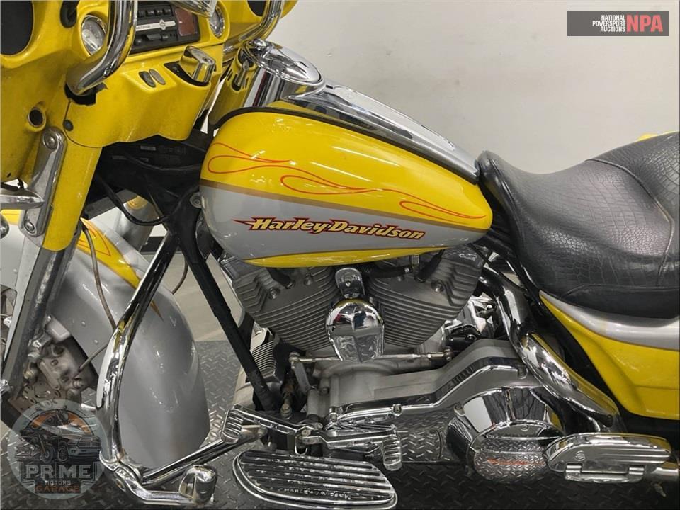 2005 Harley-Davidson FLHTCSE2 SCREAMIN EAGLE — фото 7