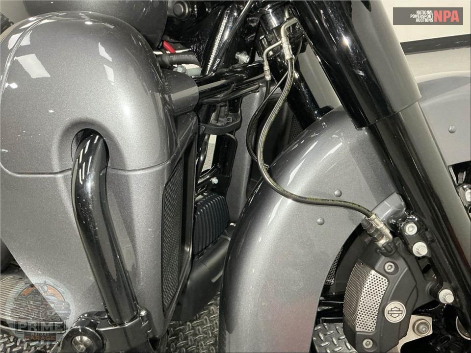 2021 Harley-Davidson FLHTK ULTRA LIMITED — фото 13