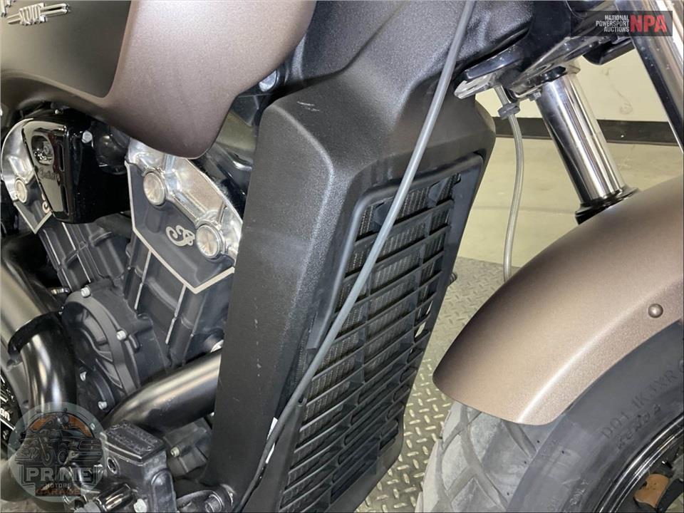 2018 Indian Motorcycle SCOUT BOBBER (BRONZE/SILVER/RED) — фото 13