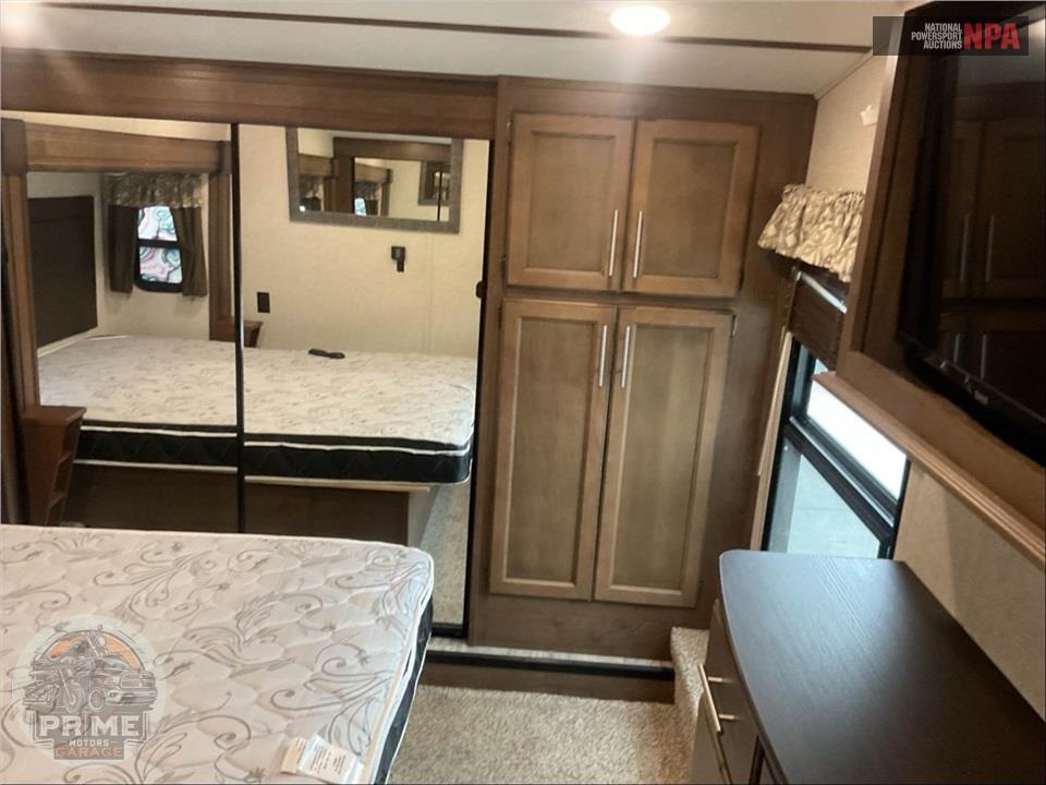2018 Keystone Rv M-366 RDS COUGAR FIFTH WHEEL SERIES — фото 15