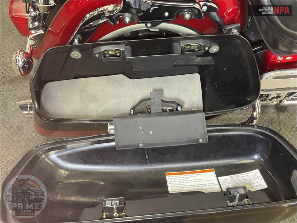 2005 Yamaha XVZ13CTT/C RYL STR TR DLX — фото 24