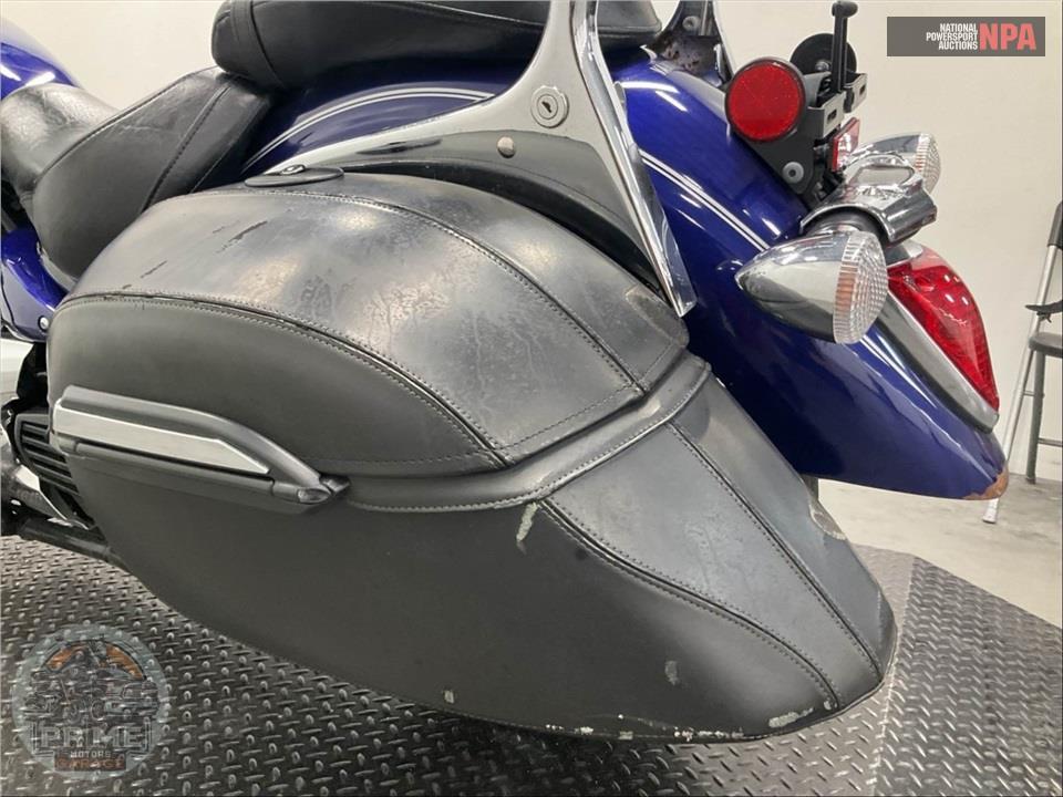 2017 Yamaha XVS13BGHB V STAR 1300 DELUXE — фото 15