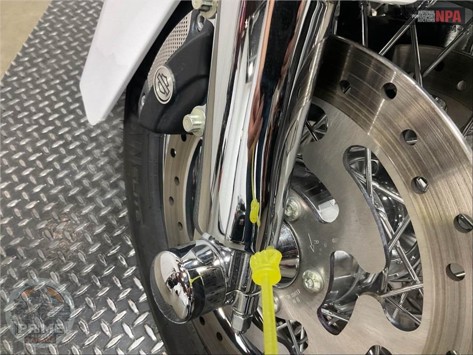 2008 Harley-Davidson FLHX STREET GLIDE — фото 23