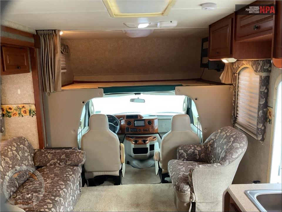 2010 Four Winds 31R E450 CHATEAU SERIES — фото 13