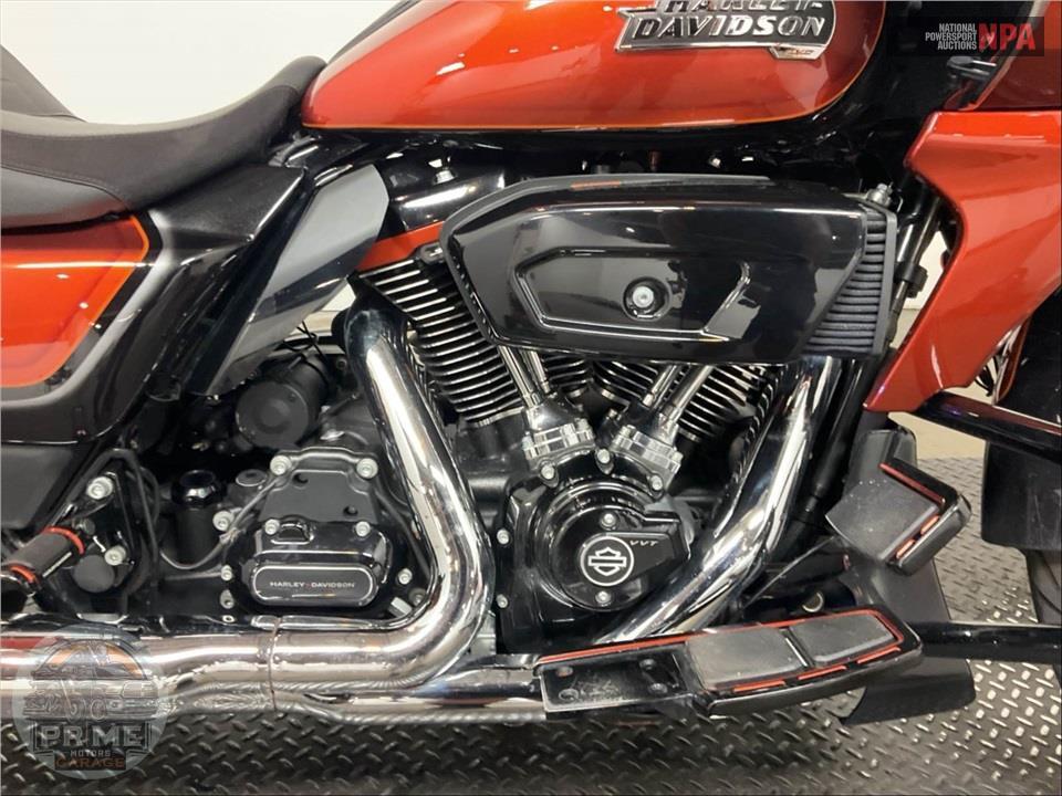 2023 Harley-Davidson FLTRXSE CVO ROAD GLIDE — фото 6