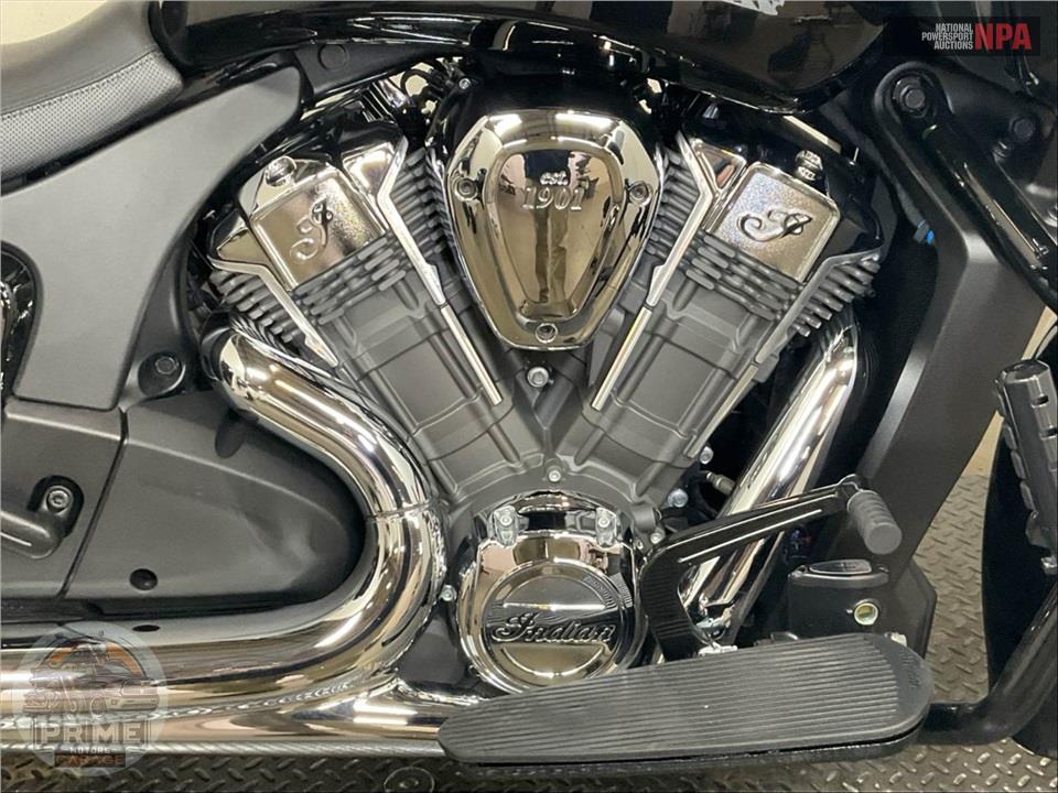 2024 Indian Motorcycle CHALLENGER (SMOKE) — фото 6