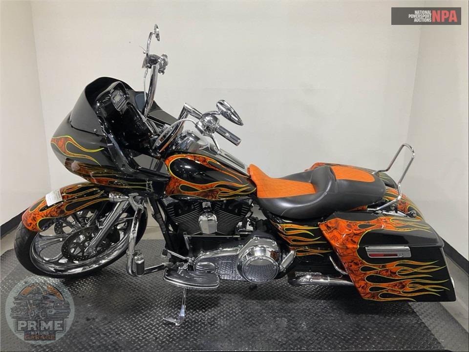 2009 Harley-Davidson FLTR ROAD GLIDE — фото 2