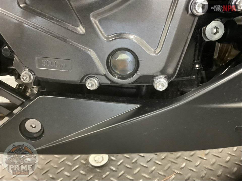 2025 Suzuki GSX800FRQM5 GSX-8R — фото 9