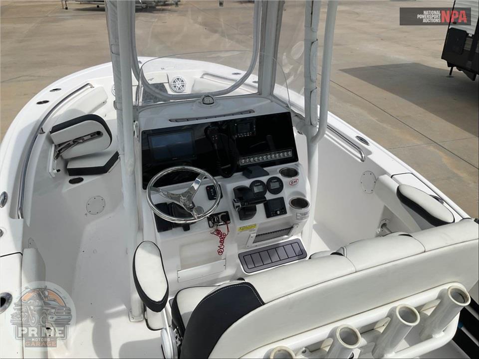 2023 Tidewater Boats 210 LXF(*) L=21/E=150HP YAMAHA — фото 16
