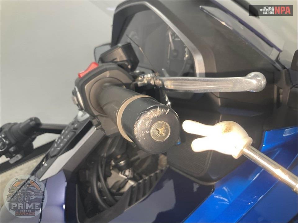 2022 Honda GL1800D GOLDWING TOUR DCT — фото 25