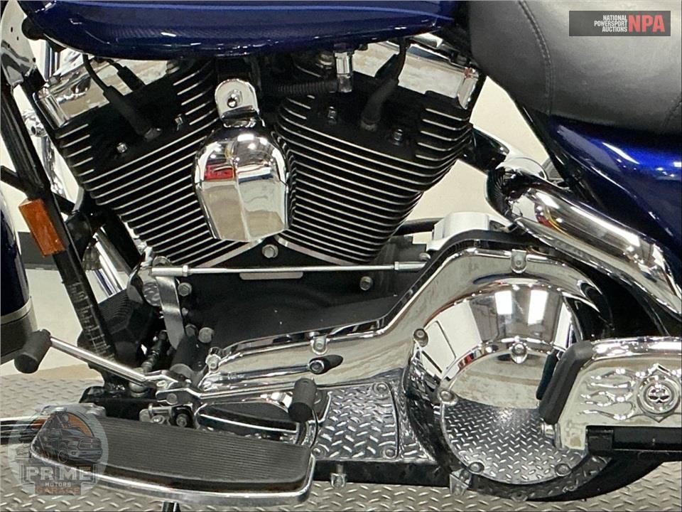 2006 Harley-Davidson FLHRI ROAD KING — фото 7