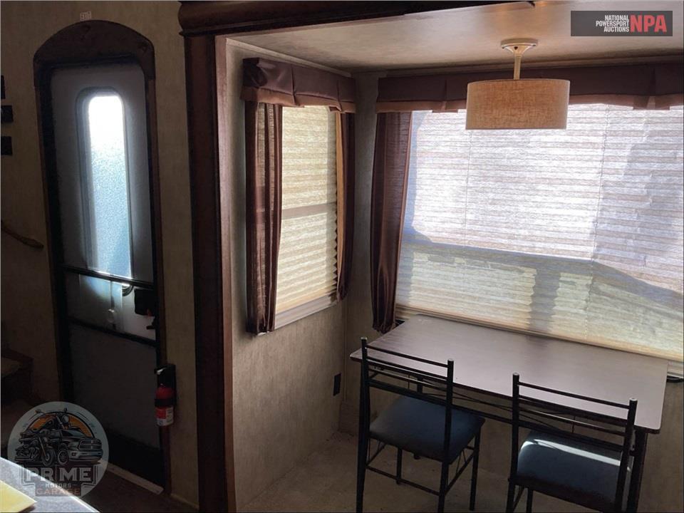 2016 Keystone Rv M-3711 FL - MONTANA FIFTH WHEEL SERIES — фото 8