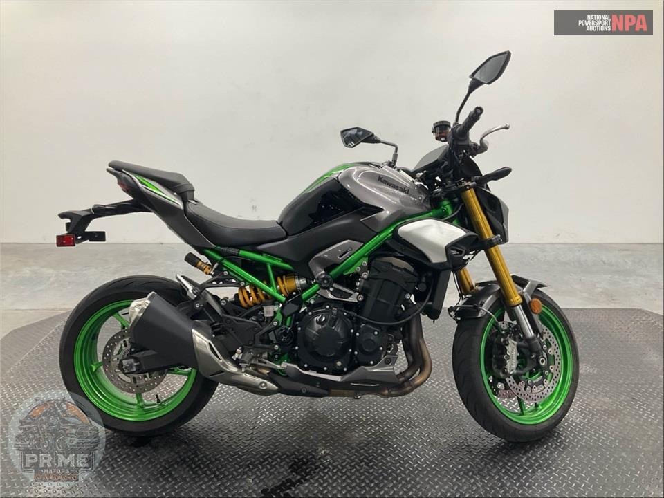 2025 Kawasaki Z900 SE — фото 1