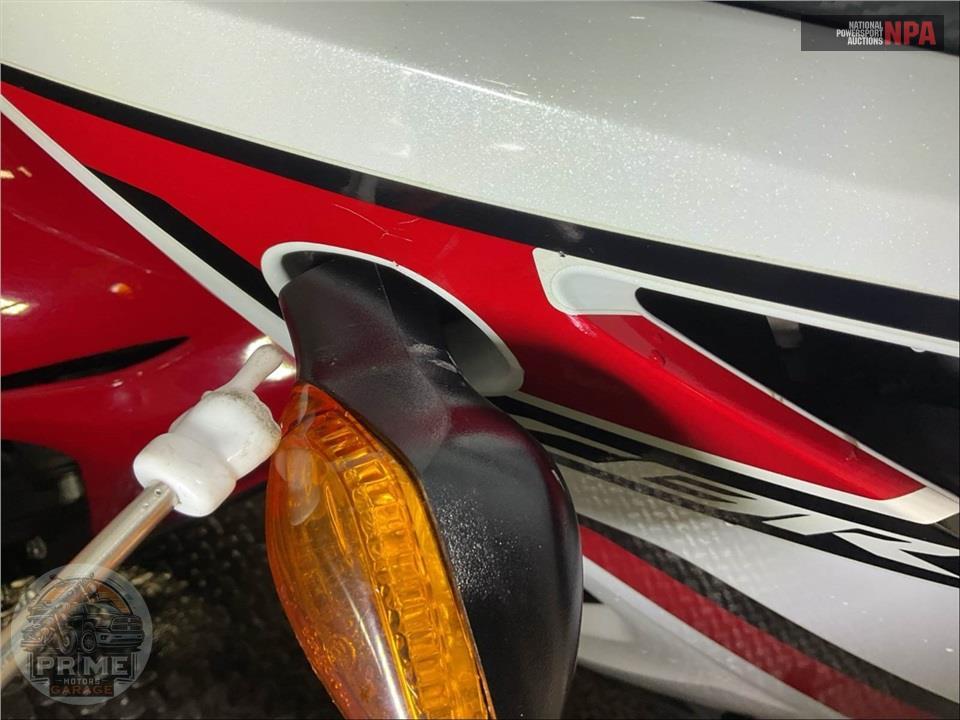 2018 Honda CBR500R — фото 14