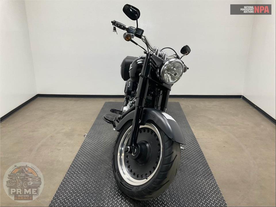 2010 Harley-Davidson FLSTFB FAT BOY LO — фото 2