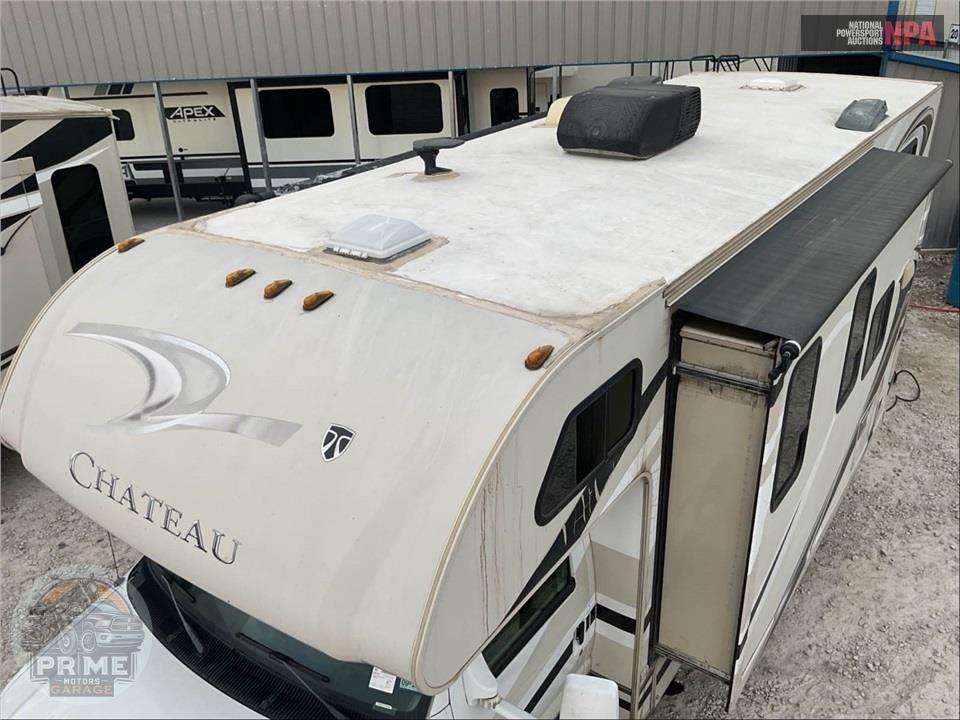 2016 Thor Motor Coach M-28Z E450-V10 - CHATEAU SERIES — фото 43