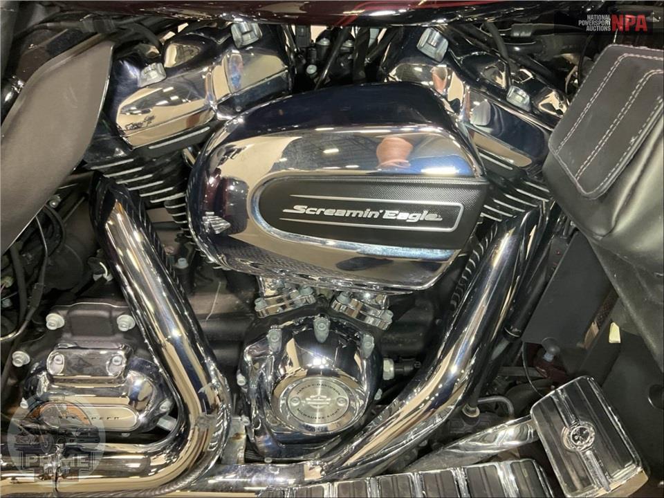 2022 Harley-Davidson FLHTCUTG TRI GLIDE ULTRA CLASSIC — фото 6