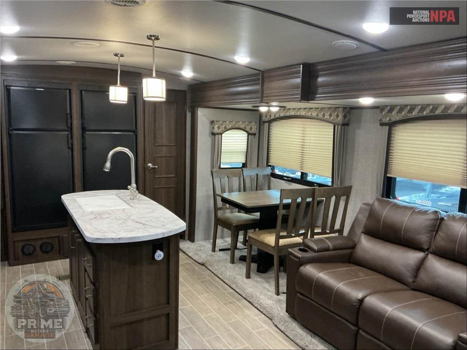2020 Keystone Rv M-335 MK - LAREDO SERIES — фото 5